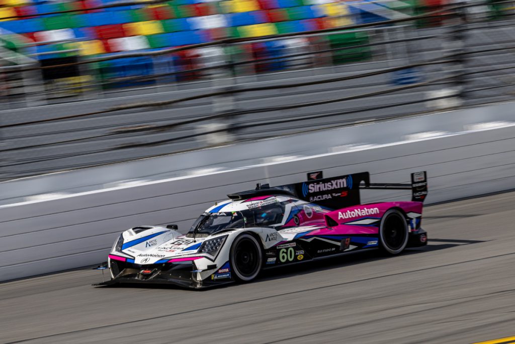 #60 Meyer Shank Racing Wins Acura a race of survival
