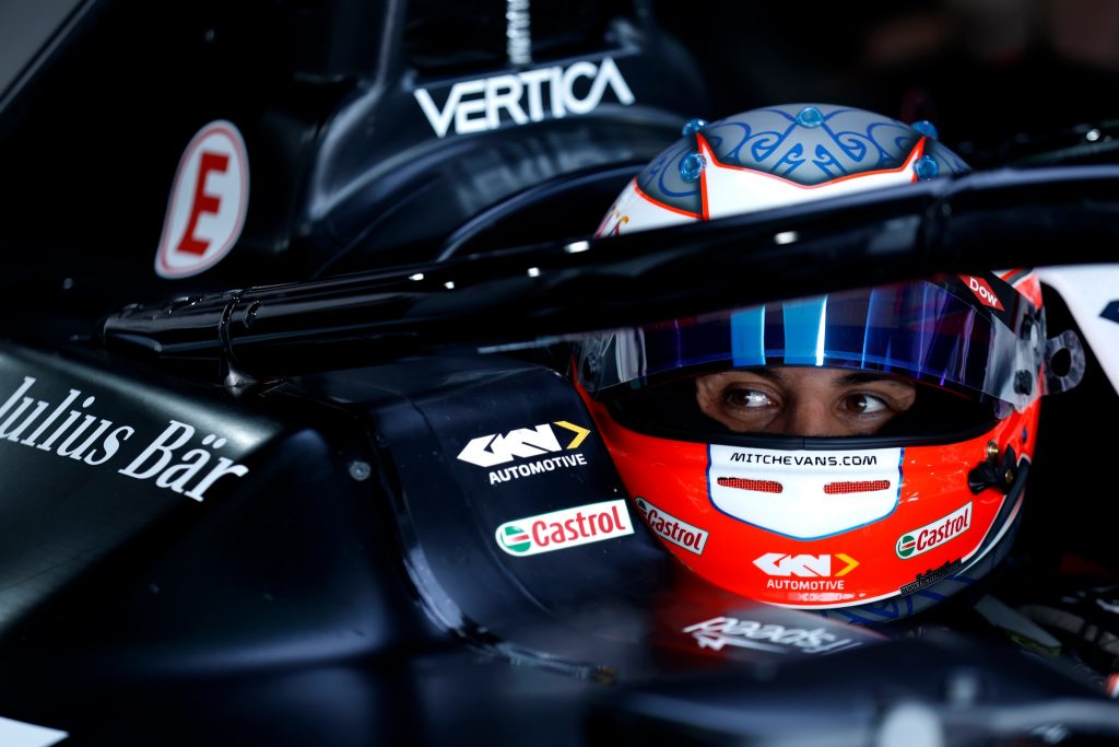 Berlin e-Prix: Evans wins chaotic race as Jaguar complete 1-2