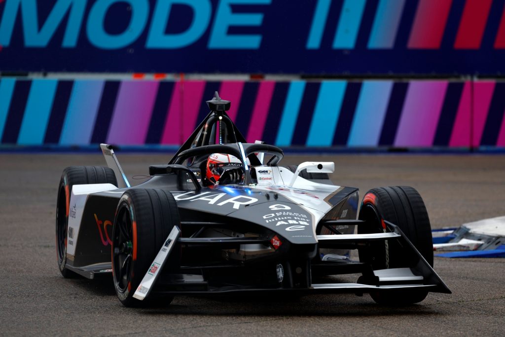 Rome E-Prix: Evans wins following scary crash bringing out red flag